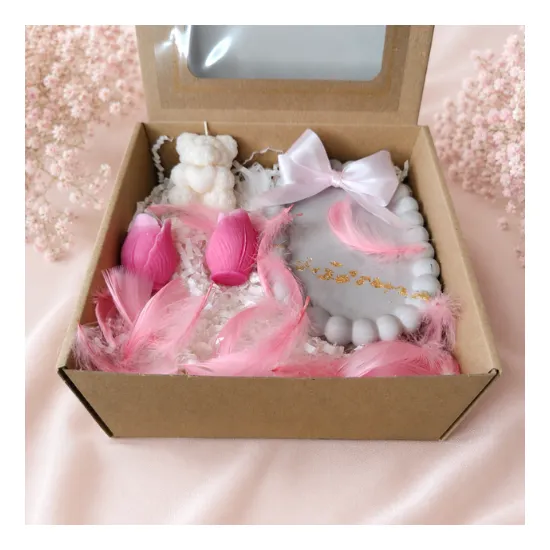 Personalizowany Box Prezentowy dla Mamy – Handmade Świeca Miś + Podstawka + Dedykacja | Elegancki Prezent na Dzień Mamy